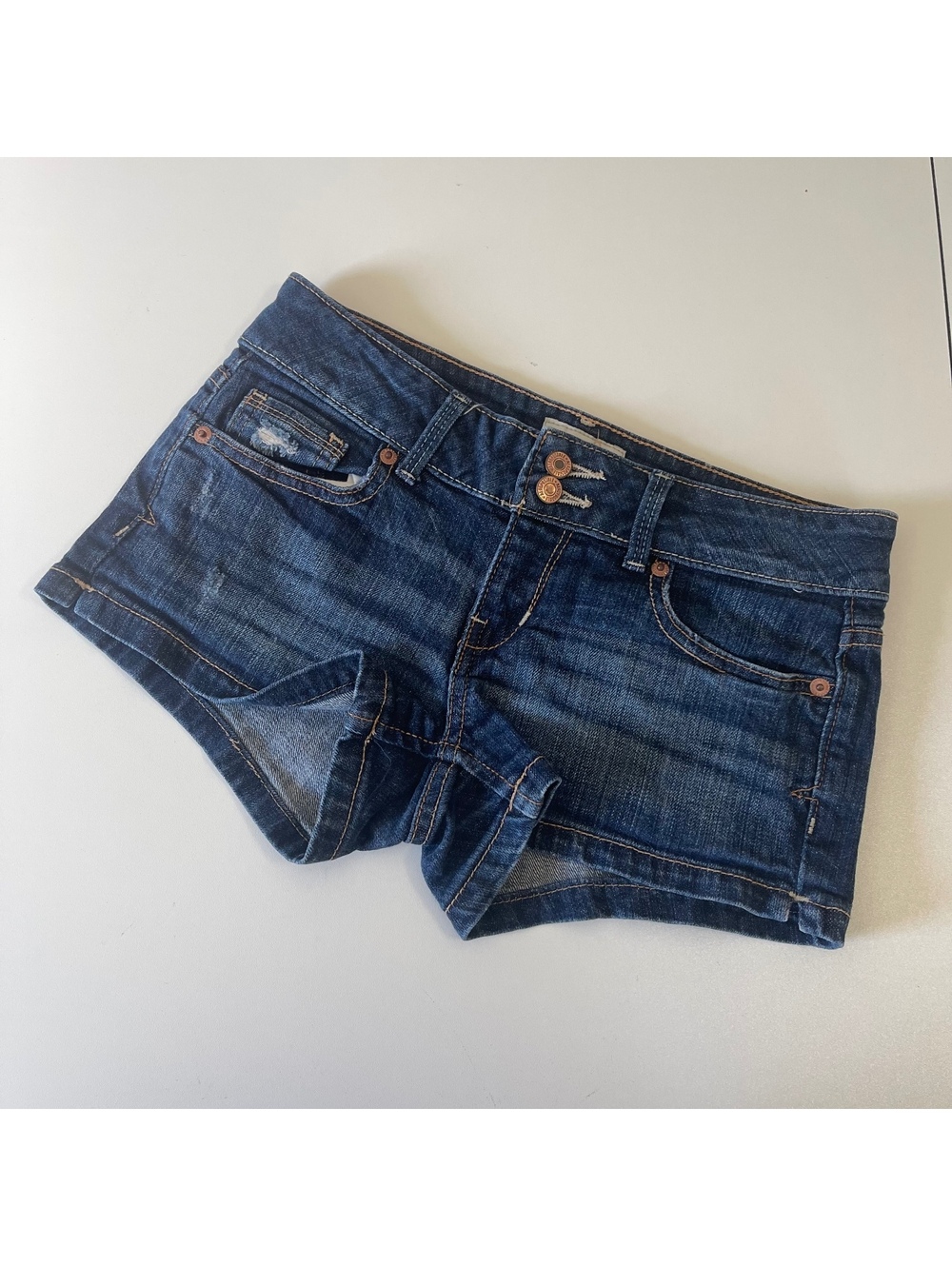 Aeropostale Junior's Women's Size 3/4 Denim Jean Short Shorts